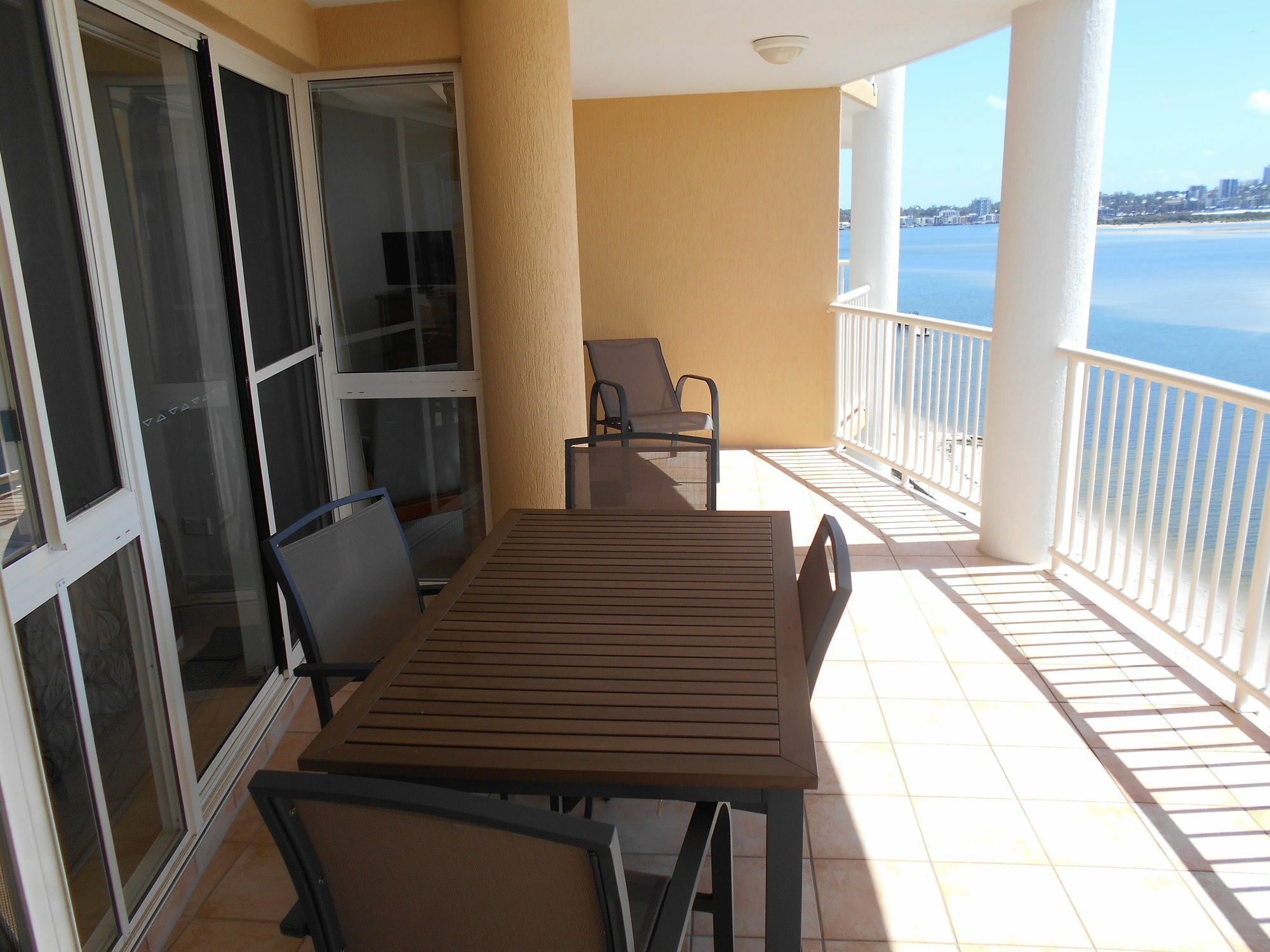 Riviere On Golden Beach Caloundra Luaran gambar